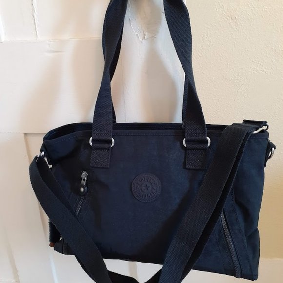 Kipling Bags Used Kipling Angela Handbag Poshmark